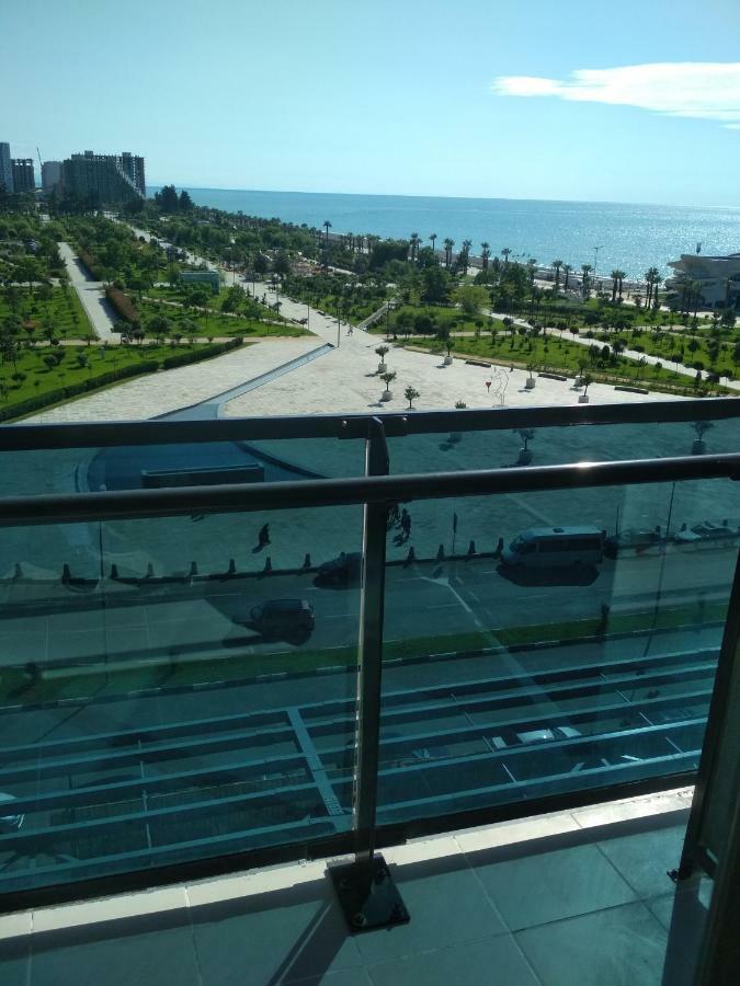 Апартамент Студия Панорамный Возле Моря Batumi Ngoại thất bức ảnh